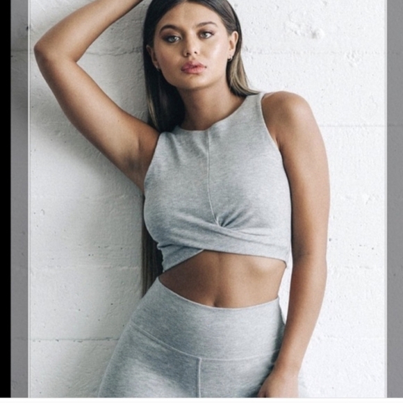 Joah Brown Marathon Crop Top Pearl Gray - Picture 1 of 5